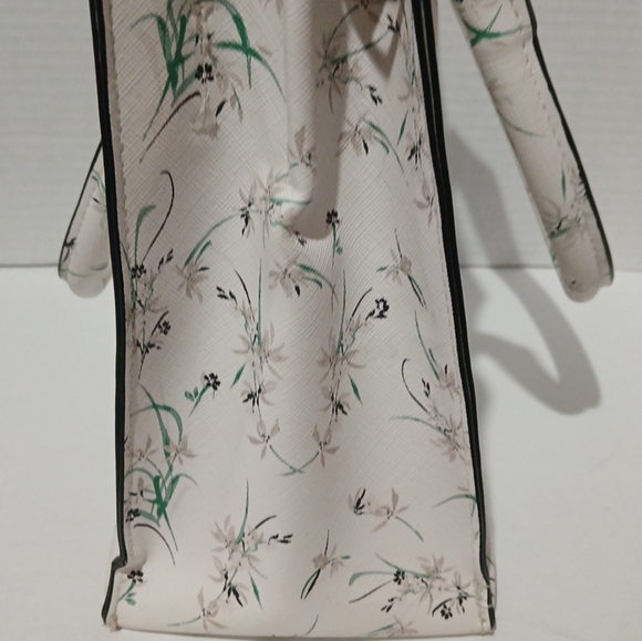 Call It Spring Top Handle Floral Handbag - Picture 6 of 11